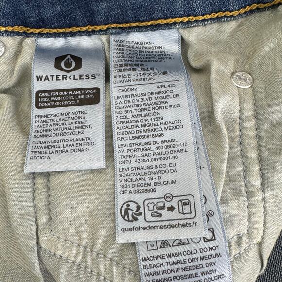 Levis 725 high rise bootcut jeans - Picture 7 of 13